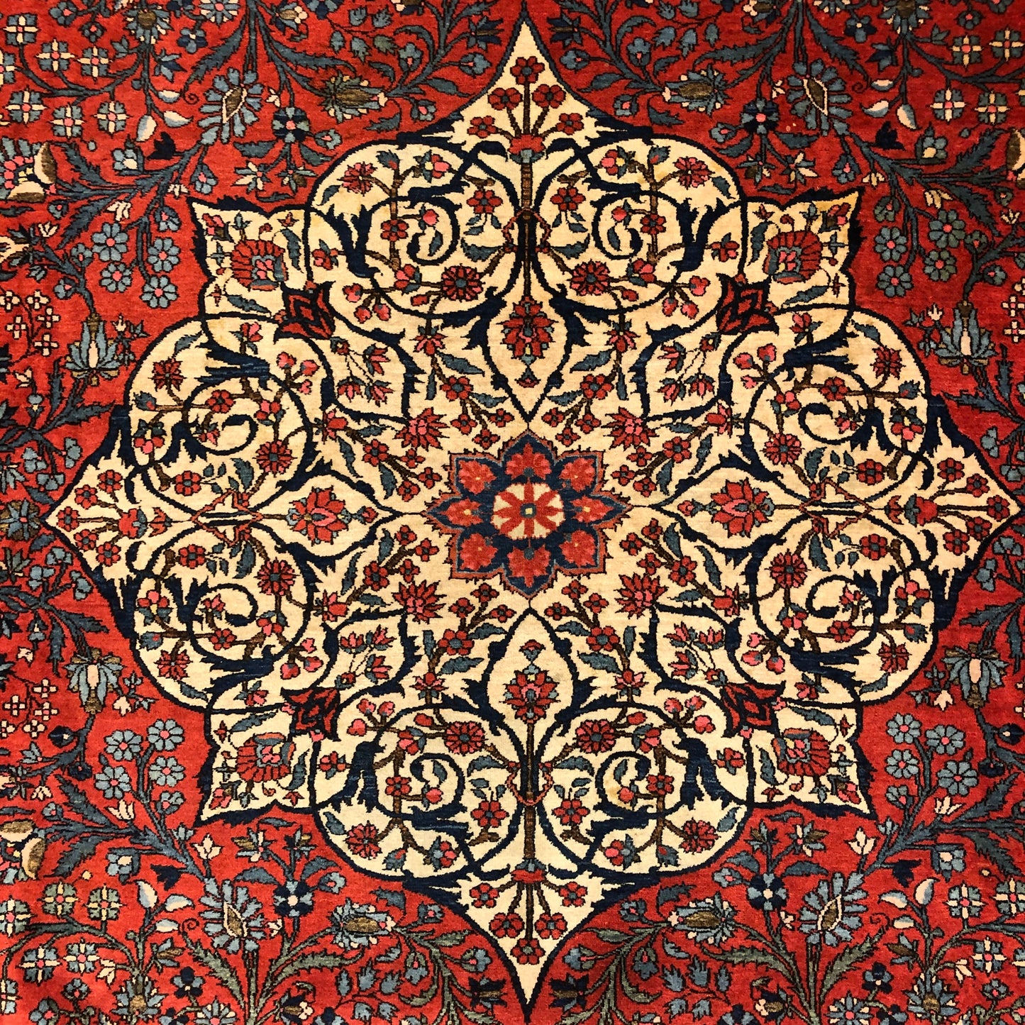 Saman Bakhtiari Area Rug 10 x 13 ft (ca.1850) Handmade