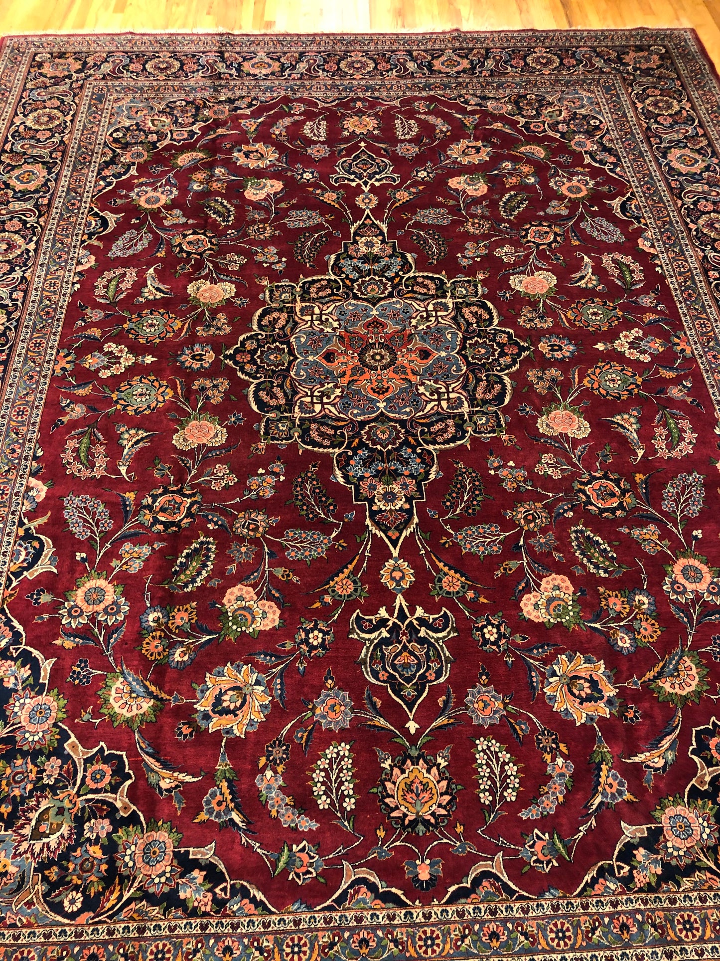 Kashan Area Rug 10.9 x 14 ft (ca.1870) Handmade